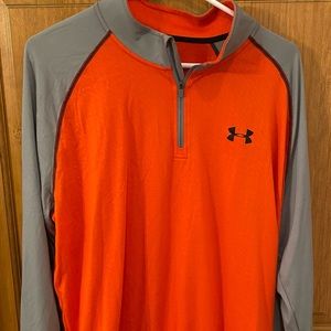 Under Armour pullover